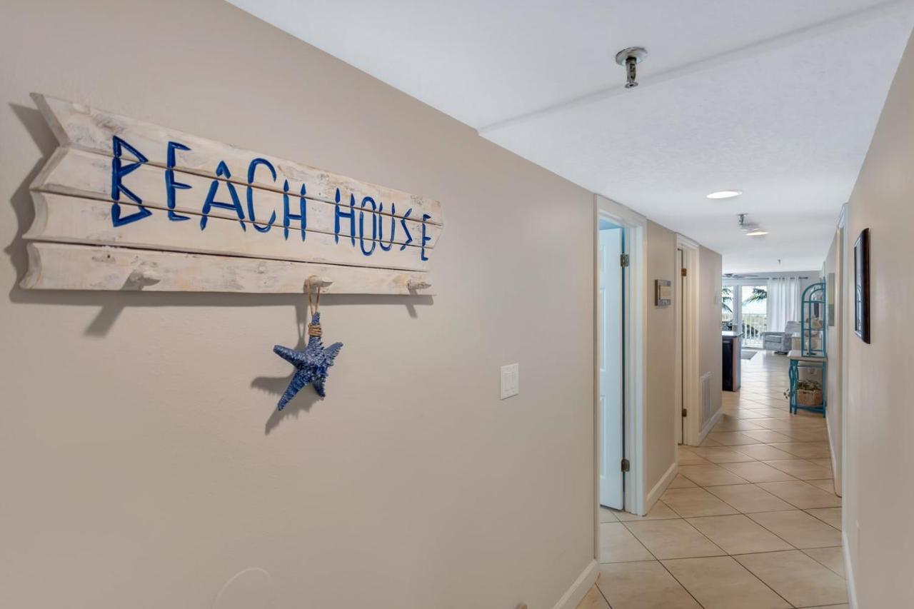 106 Beach Place Condos St. Pete Beach Exterior photo