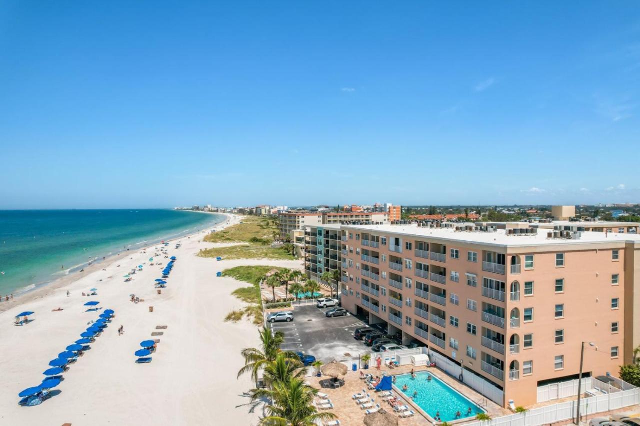 106 Beach Place Condos St. Pete Beach Exterior photo